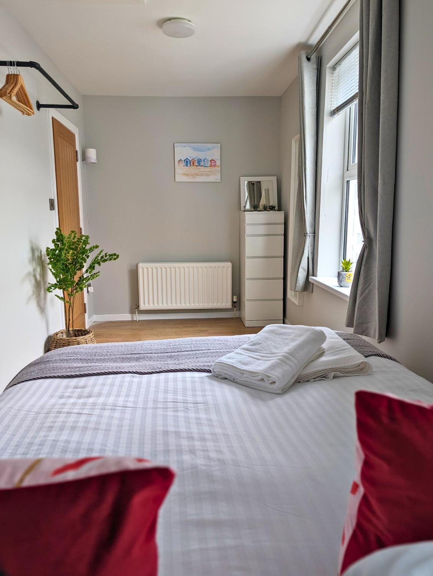 5 Princess Green - Portrush By The Sea Bagian luar foto